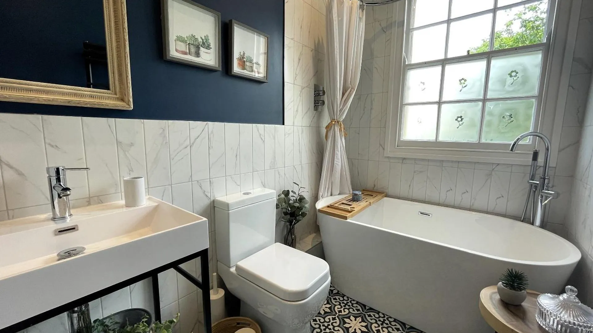 Holiday home Fabulous Townhouse In Clifton Villa Bristol